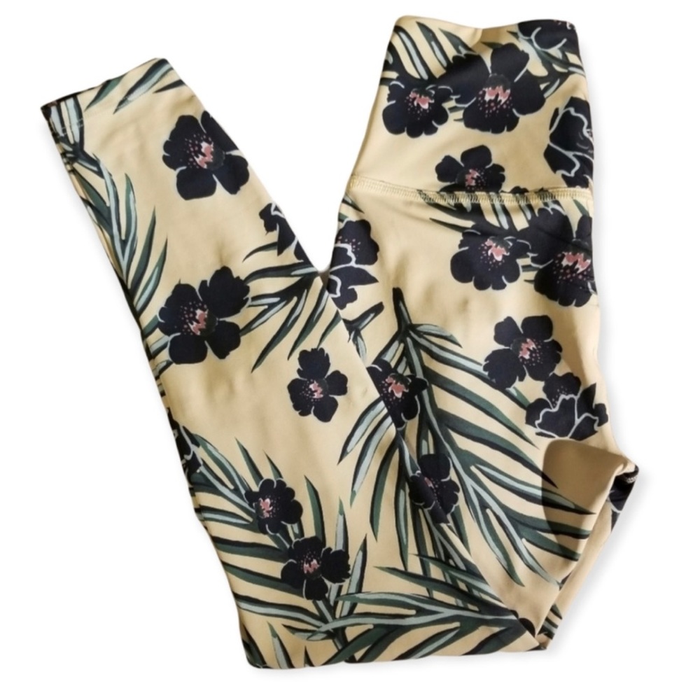 Beyond Yoga Flower Leggings